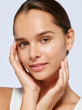 Oogcreme Aanbrengen Artikel Header Eye Cream